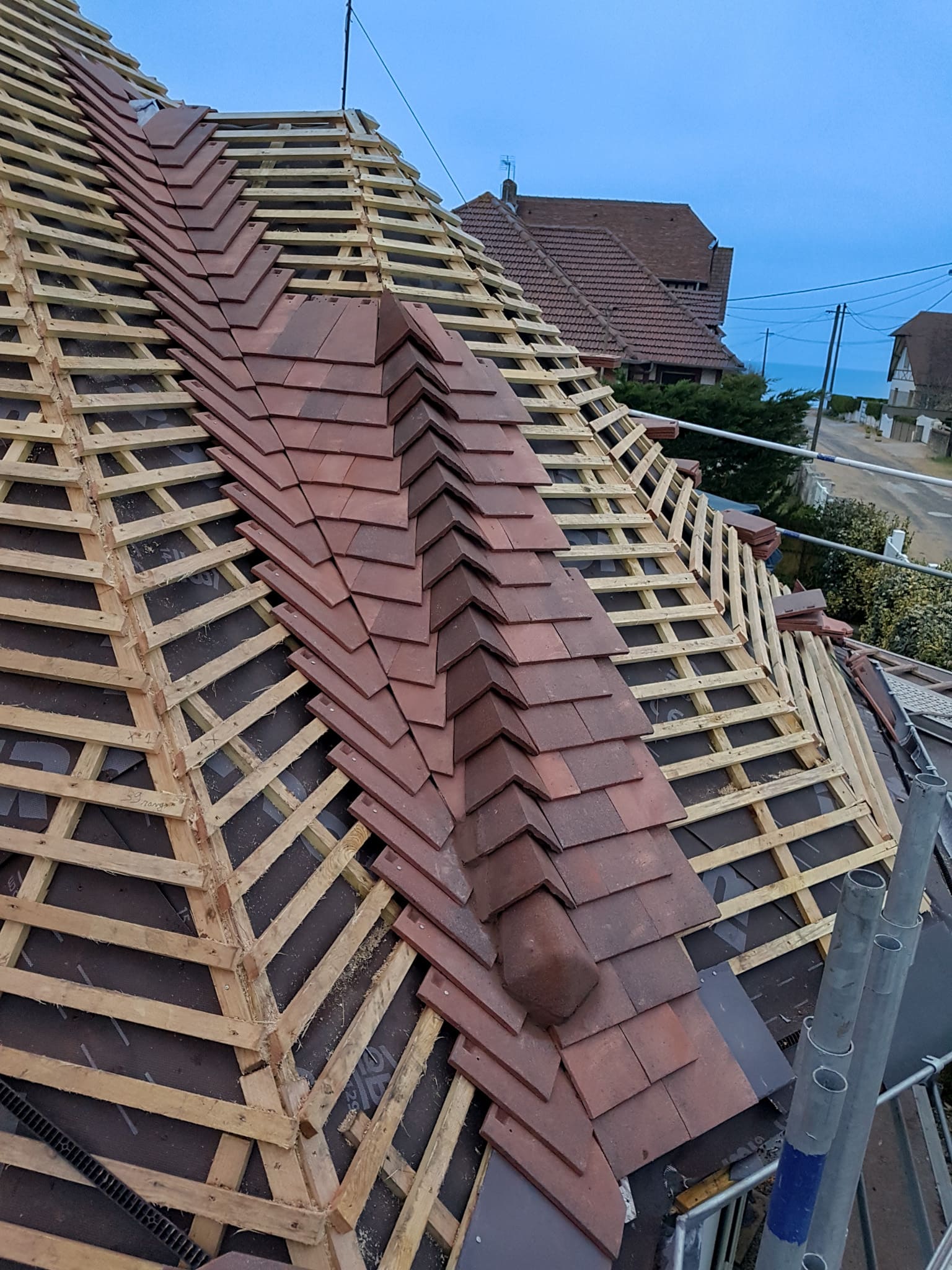 Tuiles plates - Harcourt Couverture Tuiles plates - Harcourt Couverture