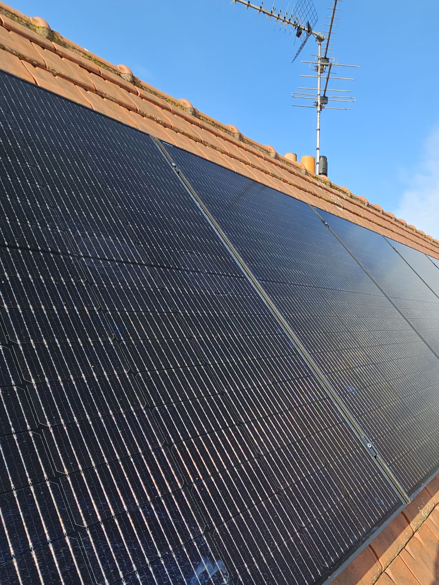 Panneaux photovoltaïques - Harcourt Couverture